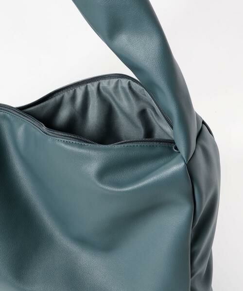 SENSE OF PLACE by URBAN RESEARCH / センスオブプレイス バイ アーバンリサーチ ショルダーバッグ | フェイクレザーパデットビッグショルダー | 詳細4