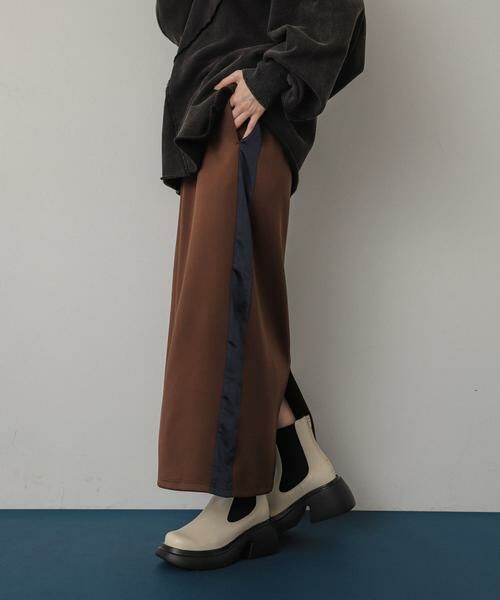 SENSE OF PLACE by URBAN RESEARCH / センスオブプレイス バイ アーバンリサーチ スカート | サテンキリカエラインスカート | 詳細1