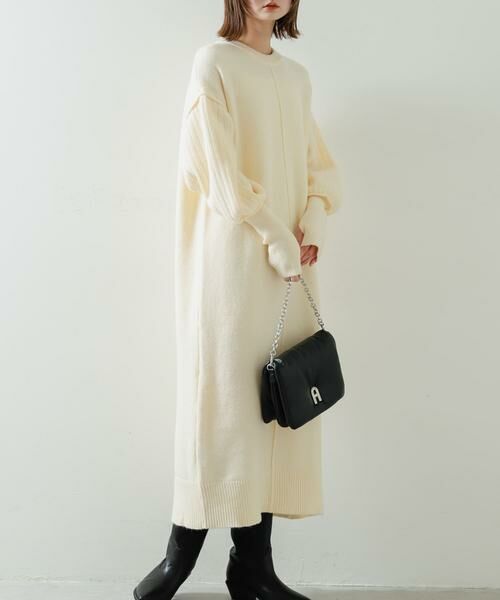 SENSE OF PLACE by URBAN RESEARCH / センスオブプレイス バイ アーバンリサーチ ワンピース | 『WEB/一部店舗限定』センターシームサムホールニットワンピース(アイボリー)