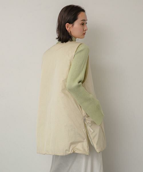 SENSE OF PLACE by URBAN RESEARCH / センスオブプレイス バイ アーバンリサーチ ダウンジャケット・ベスト | サイドジップパフベスト | 詳細4