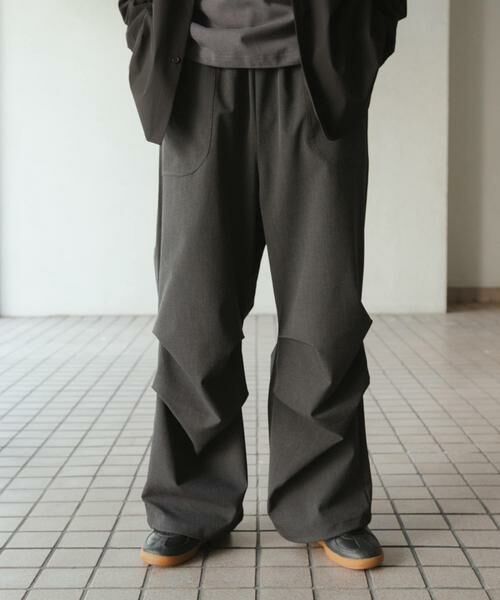 SENSE OF PLACE by URBAN RESEARCH/センスオブプレイス バイ アーバンリサーチ イージーパラシュートパンツ チャコールグレー M SENSE OF PLACE by URBAN RESEARCH/センスオブプレイス バイ アーバンリサーチ イージーパラシュートパンツ チャコールグレー M