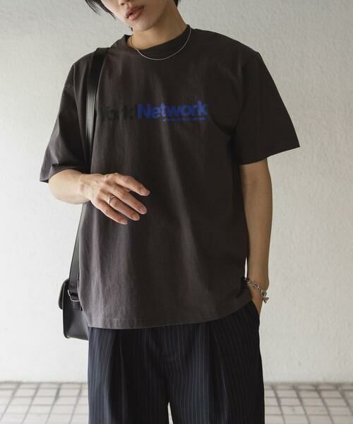 SENSE OF PLACE by URBAN RESEARCH / センスオブプレイス バイ アーバンリサーチ Tシャツ | company logo short-sleeve t-shirts A(チャコールグレー)
