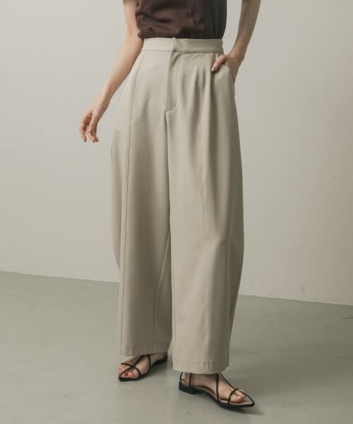 SENSE OF PLACE by URBAN RESEARCH/センスオブプレイス バイ アーバンリサーチ センターシームカーブパンツ ベージュ M SENSE OF PLACE by URBAN RESEARCH/センスオブプレイス バイ アーバンリサーチ センターシームカーブパンツ ベージュ M