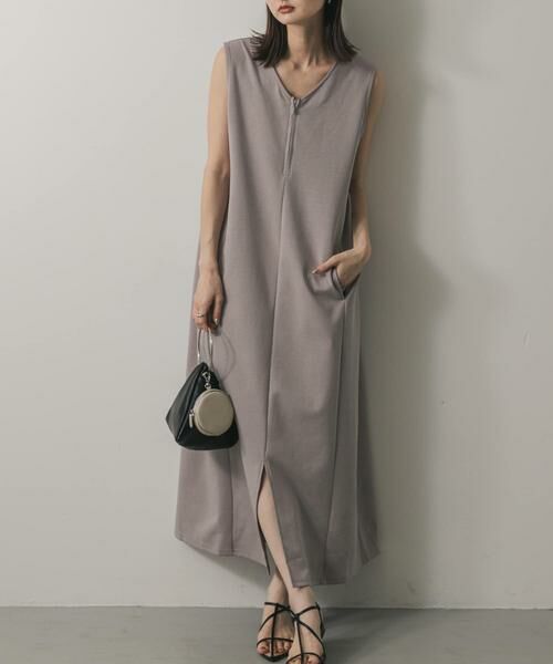 SENSE OF PLACE by URBAN RESEARCH/センスオブプレイス バイ アーバンリサーチ ZIPVネックカットワンピース グレー COMPACT