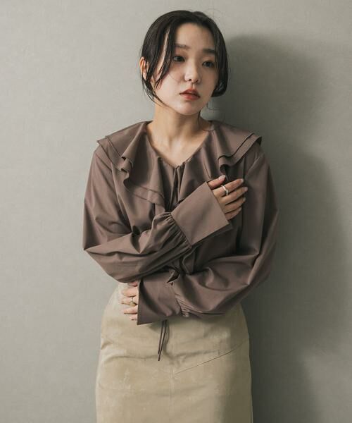 SENSE OF PLACE by URBAN RESEARCH / センスオブプレイス バイ アーバンリサーチ シャツ・ブラウス | Vネックラッフルブラウス | 詳細2