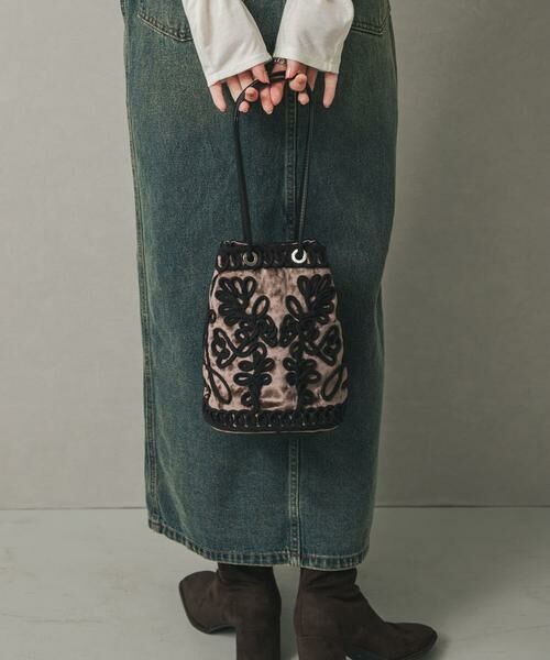 SENSE OF PLACE by URBAN RESEARCH / センスオブプレイス バイ アーバンリサーチ ハンドバッグ | コードシシュウベロアバッグ | 詳細2