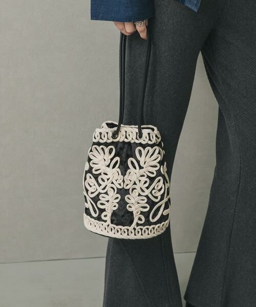 SENSE OF PLACE by URBAN RESEARCH / センスオブプレイス バイ アーバンリサーチ ハンドバッグ | コードシシュウベロアバッグ | 詳細9