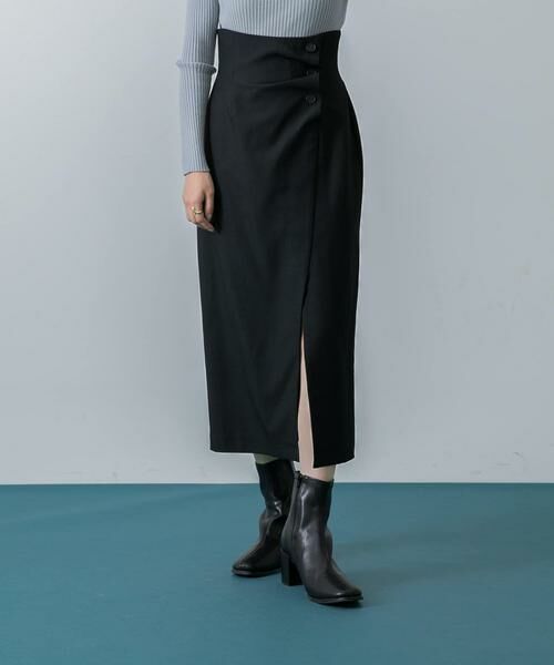 SENSE OF PLACE by URBAN RESEARCH / センスオブプレイス バイ アーバンリサーチ スカート | ボタンディテールスカート(ブラック)