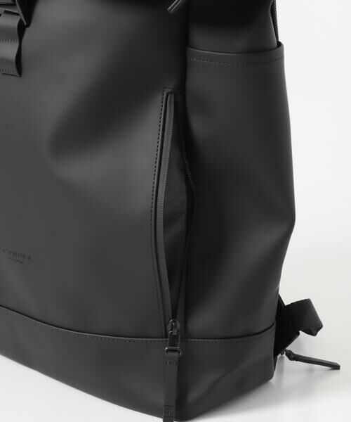 SENSE OF PLACE by URBAN RESEARCH / センスオブプレイス バイ アーバンリサーチ リュック・バックパック | 『WEB/一部店舗限定』GASTON LUGA　Splash Rolltop 16 | 詳細4