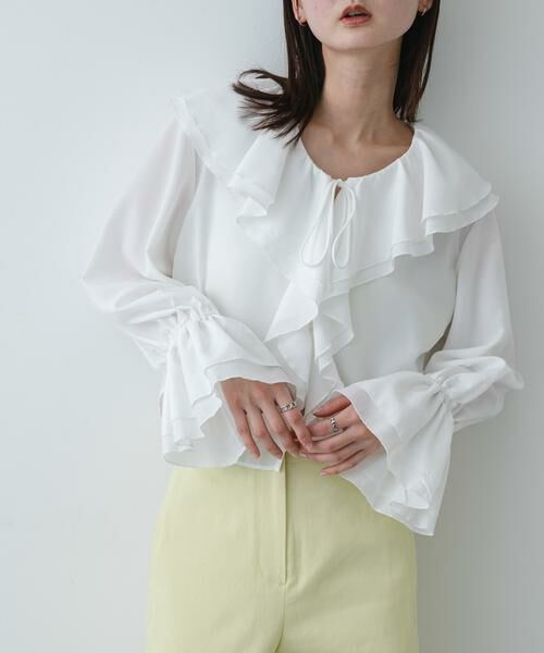 SENSE OF PLACE by URBAN RESEARCH / センスオブプレイス バイ アーバンリサーチ Tシャツ | ラッフルブラウス（オフホワイト）