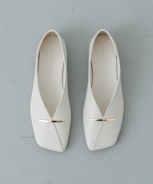 SENSE OF PLACE by URBAN RESEARCH / センスオブプレイス バイ アーバンリサーチ シューズ | 『抗菌』スクエアカットフラットシューズ（アイボリー）