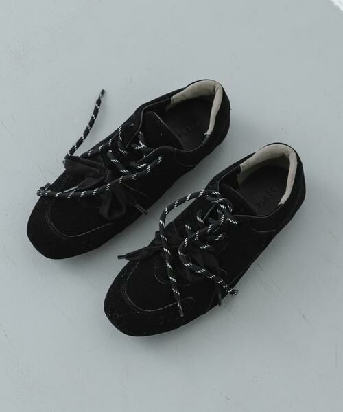 SENSE OF PLACE by URBAN RESEARCH / センスオブプレイス バイ アーバンリサーチ スニーカー | ツインコードフラットスニーカー（ブラック）