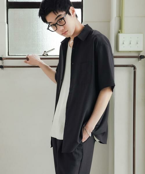 SENSE OF PLACE by URBAN RESEARCH / センスオブプレイス バイ アーバンリサーチ シャツ・ブラウス | 『イージーケア/速乾』クイックドライレギュラーカラーショートスリーブシャツ（ブラック）