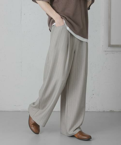 SENSE OF PLACE by URBAN RESEARCH / センスオブプレイス バイ アーバンリサーチ その他パンツ | ピンストライプタックワイドスラックス（ライトベージュ）