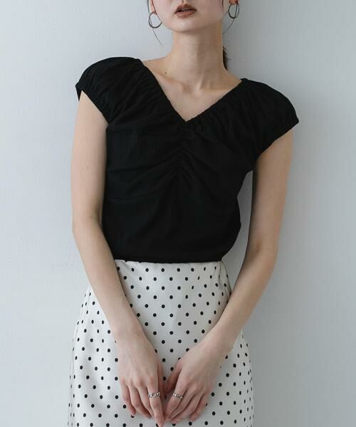 SENSE OF PLACE by URBAN RESEARCH / センスオブプレイス バイ アーバンリサーチ Tシャツ | ギャザーネックカットトップ（ブラック）