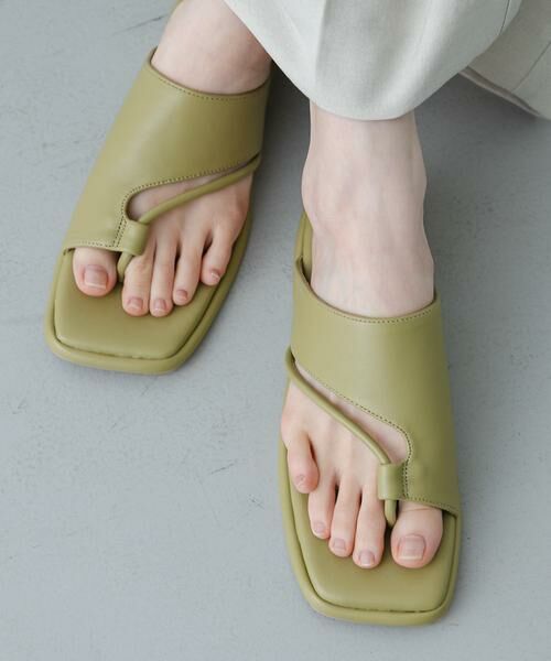 SENSE OF PLACE by URBAN RESEARCH / センスオブプレイス バイ アーバンリサーチ サンダル | スクエアトゥトングサンダル（ベージュ）