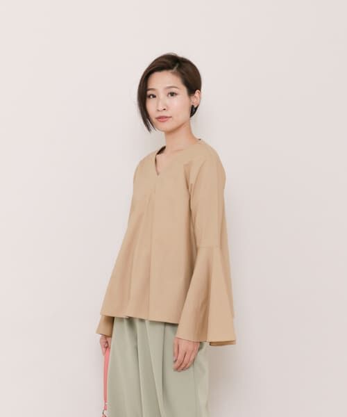 ＊＊SENSE OF PLACE by URBAN RESEARCH / センスオブプレイス バイ アーバンリサーチ シャツ・ブラウス | ベルスリーブブラウス（CAMEL）