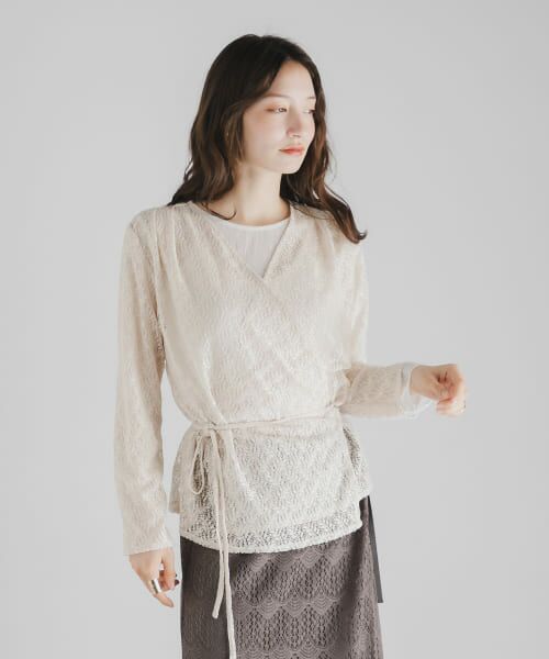 ＊＊SENSE OF PLACE by URBAN RESEARCH / センスオブプレイス バイ アーバンリサーチ シャツ・ブラウス | カシュクールレースブラウス（GREIGE）