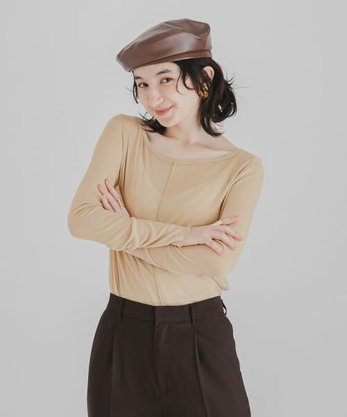 ＊＊SENSE OF PLACE by URBAN RESEARCH / センスオブプレイス バイ アーバンリサーチ Tシャツ | ボートネックシアーカットトップ（BEIGE）