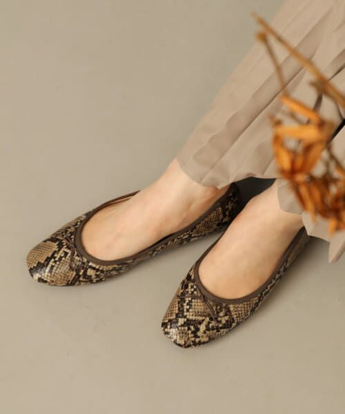 ＊＊SENSE OF PLACE by URBAN RESEARCH / センスオブプレイス バイ アーバンリサーチ バレエシューズ | スクエアトウボロネーゼバレエシューズ（PYTHON）