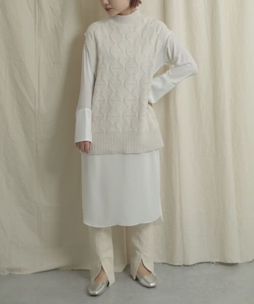 ＊＊SENSE OF PLACE by URBAN RESEARCH / センスオブプレイス バイ アーバンリサーチ ベスト | バックオープンジャガードベスト（IVORY）