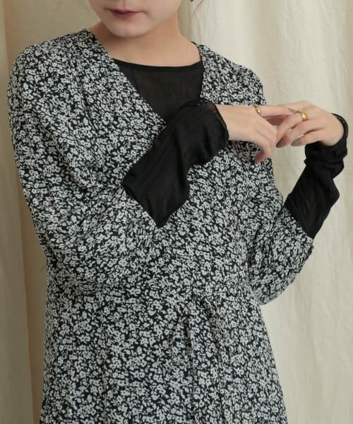 ＊＊SENSE OF PLACE by URBAN RESEARCH / センスオブプレイス バイ アーバンリサーチ ワンピース | フラワープリントワンピース（BLACK）