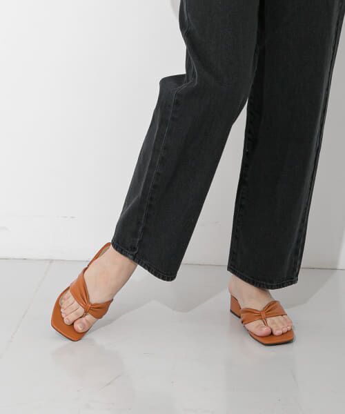 ＊＊SENSE OF PLACE by URBAN RESEARCH / センスオブプレイス バイ アーバンリサーチ サンダル | ブロックヒールハナオサンダル（ORANGE）