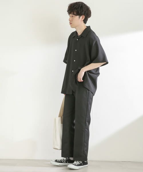 ☘️25新作 新品♡ Aje アジュ 黒半袖シャツ・ブラウス♡　029 楽天市場】大人の抜け感を愉しむ襟付きショート丈シアーシャツ