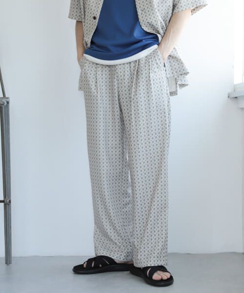 ＊＊SENSE OF PLACE by URBAN RESEARCH / センスオブプレイス バイ アーバンリサーチ その他パンツ | 『セットアップ対応』『イージーケア』コモンガラダブルタックワイドスラックス（KOMON2）