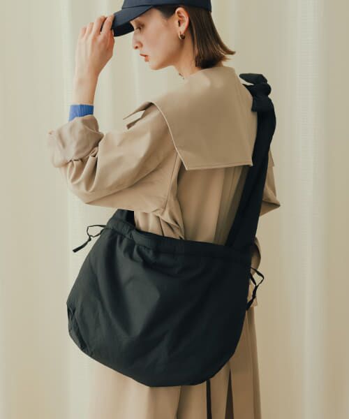 ＊＊SENSE OF PLACE by URBAN RESEARCH / センスオブプレイス バイ アーバンリサーチ ショルダーバッグ | 『ユニセックス』パフショルダーバッグ（BLACK）