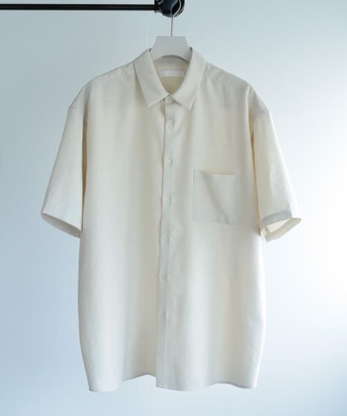 ＊＊SENSE OF PLACE by URBAN RESEARCH / センスオブプレイス バイ アーバンリサーチ シャツ・ブラウス | 『セットアップ対応』『イージーケア』リネンライクレギュラーカラーシャツ(5分袖)（IVORY）