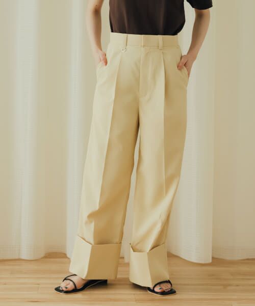 ＊＊SENSE OF PLACE by URBAN RESEARCH / センスオブプレイス バイ アーバンリサーチ その他パンツ | センタープレスダブルワイドパンツ（BEIGE）