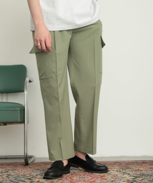 ＊＊SENSE OF PLACE by URBAN RESEARCH / センスオブプレイス バイ アーバンリサーチ その他パンツ | テックセンタープレスカーゴスラックス（KHAKI）