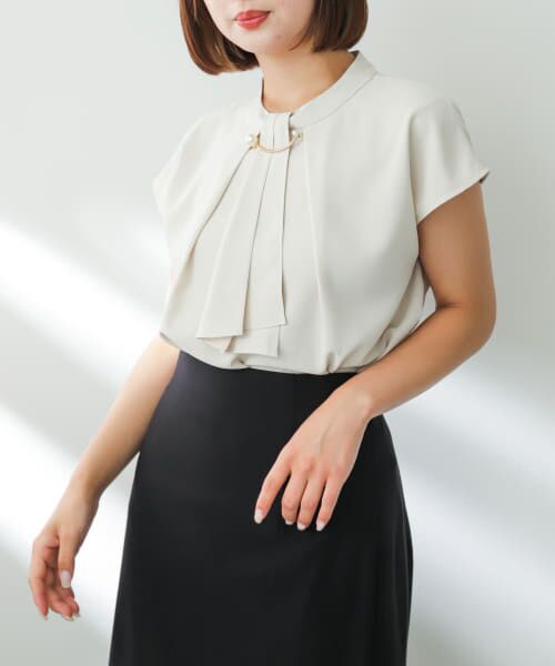 ＊＊SENSE OF PLACE by URBAN RESEARCH / センスオブプレイス バイ アーバンリサーチ シャツ・ブラウス | フレンチスリーブボウタイブラウス（GREIGE）