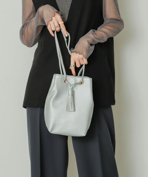 René MIRA ショルダーバッグ ブラック　美品 CELINE セリーヌ ショルダーバッグ Medium Triomphe トリオンフ