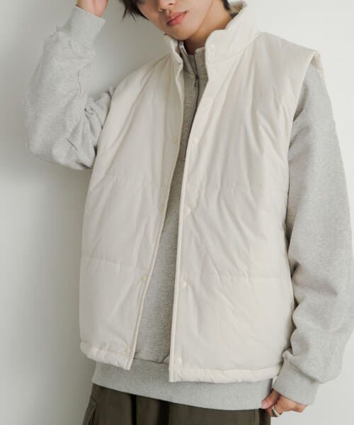 ＊＊SENSE OF PLACE by URBAN RESEARCH / センスオブプレイス バイ アーバンリサーチ ダウンジャケット・ベスト | パデットドローコードツキベスト（IVORY）