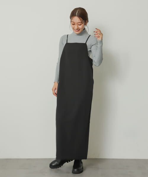 【美品】URBAN RESEARCH ワンピース　オケージョン　アーバンリサーチ URBAN RESEARCH(アーバンリサーチ)の「ランダムドットリネン
