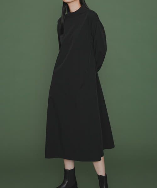 ＊＊SENSE OF PLACE by URBAN RESEARCH / センスオブプレイス バイ アーバンリサーチ ワンピース | Uiscel　4WAYストレッチテントラインワンピース（BLACK）