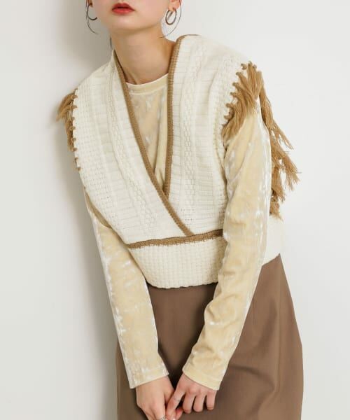 アンバーグリーム Fringe Vest Sweater フリンジ ベスト I_am（アイアム）の「side ribbon fringe vest（ベスト）」 - WEAR