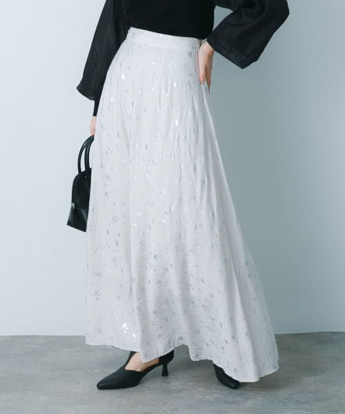 ＊＊SENSE OF PLACE by URBAN RESEARCH / センスオブプレイス バイ アーバンリサーチ スカート | ハクプリントフレアスカート（GREIGE）