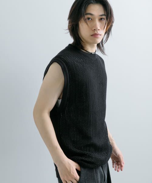 ＊＊SENSE OF PLACE by URBAN RESEARCH / センスオブプレイス バイ アーバンリサーチ ベスト | シアーメッシュニットベスト（BLACK）