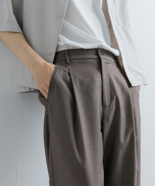 ＊＊SENSE OF PLACE by URBAN RESEARCH / センスオブプレイス バイ アーバンリサーチ その他パンツ | チェックワンタックワイドスラックス（BROWN）