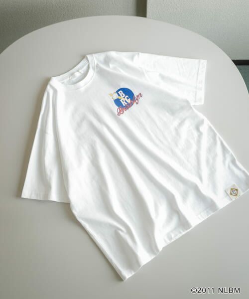 ＊＊SENSE OF PLACE by URBAN RESEARCH / センスオブプレイス バイ アーバンリサーチ Tシャツ | Negro Leagues　プリントTシャツ B（WHITE）