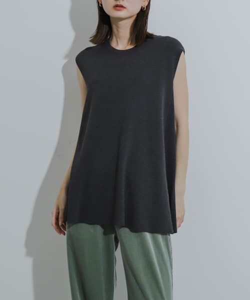 ＊＊SENSE OF PLACE by URBAN RESEARCH / センスオブプレイス バイ アーバンリサーチ ニット・セーター | フレンチスリーブフレアチュニックセーター（CHARCOAL）