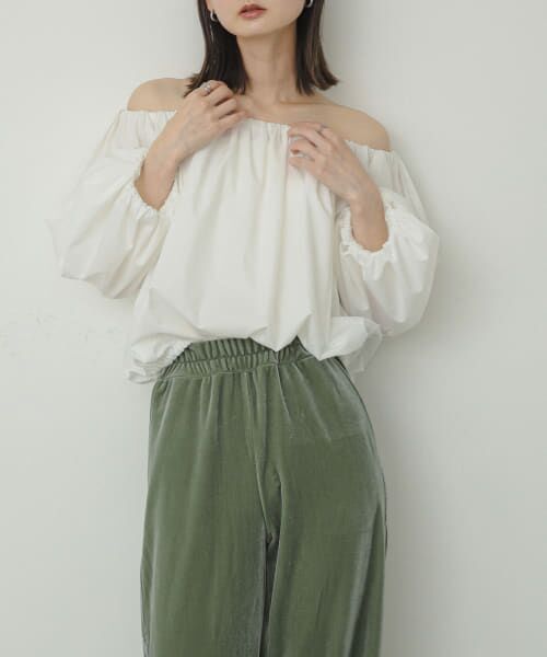 ＊＊SENSE OF PLACE by URBAN RESEARCH / センスオブプレイス バイ アーバンリサーチ シャツ・ブラウス | バルーンオフショルブラウス（OFF WHITE）