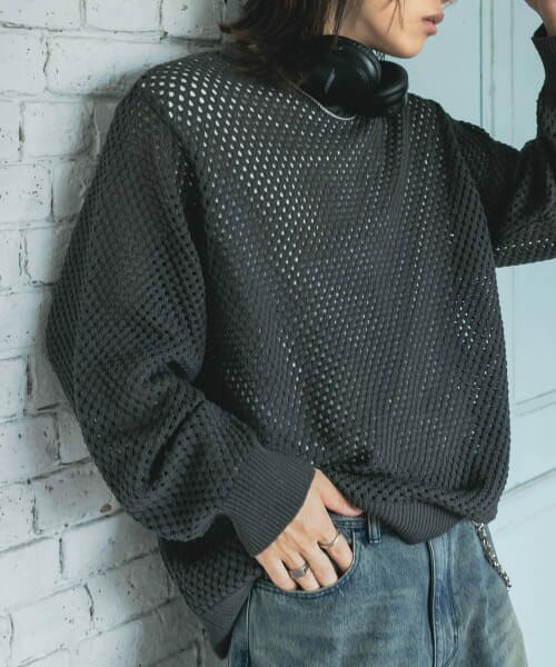＊＊SENSE OF PLACE by URBAN RESEARCH / センスオブプレイス バイ アーバンリサーチ ニット・セーター | 『洗濯可』シアーメッシュクルーネックニット（CHARCOAL）