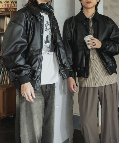 Sサイズあり』『ユニセックス』フェイクレザーブルゾン