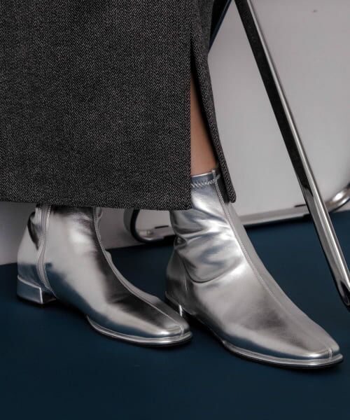 ＊＊SENSE OF PLACE by URBAN RESEARCH / センスオブプレイス バイ アーバンリサーチ ブーツ（ショート丈） | スクエアトゥセンターシームストレッチローブーツ（SILVER）