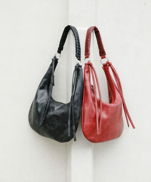 未使用RRL ブラックステッチレザーショルダーポーチ ビンテージ加工 Yahoo!オークション -「rrl バッグ ショルダー」(RRL) (た/ち/つ