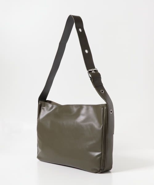 美品arketブラックレザーショルダーバッグ ブラックレザーショルダーバッグ | ファッション通販サイト NUGU